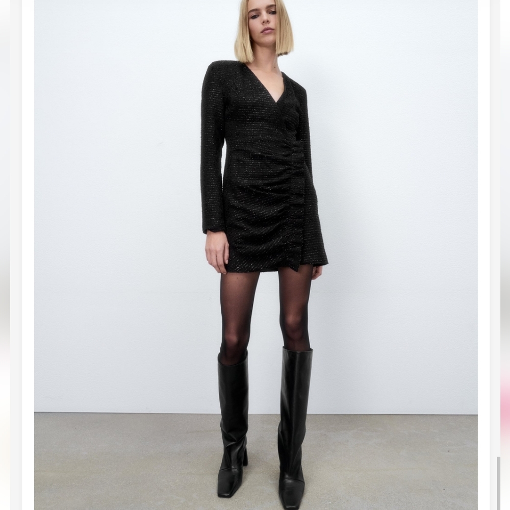 Last one! ZARA Textured Weave Tweed Mini Dress Black Size S - Picture 5 of 10